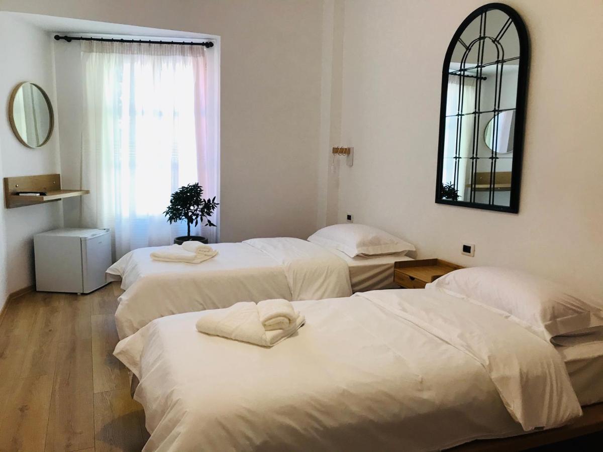 Foleza - Bed And Breakfast Vlorë Buitenkant foto